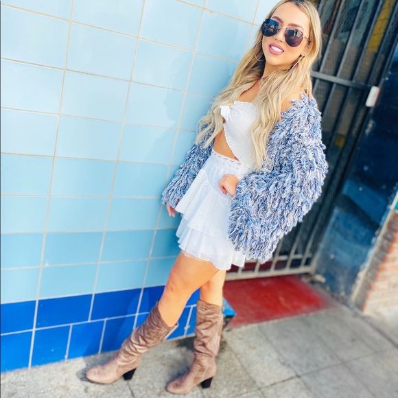 Meet the Posher Other - Meet your Posher, Brielle